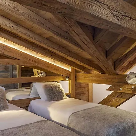In With Sauna & Hot Tub Chalet
