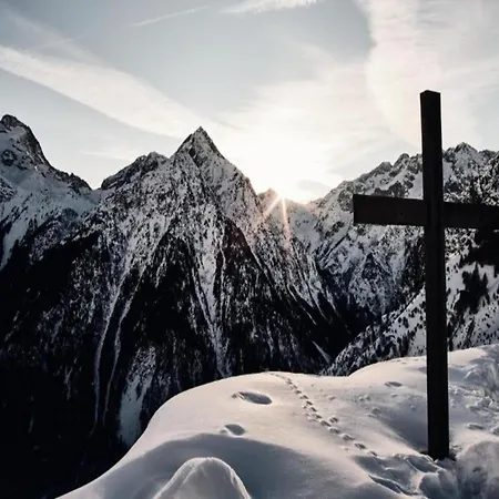 In With Sauna & Hot Tub *