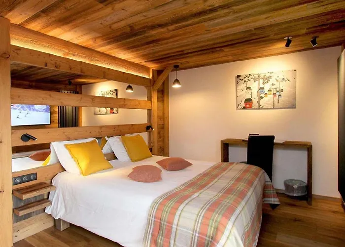 Domek alpejski In With Sauna & Hot Tub *