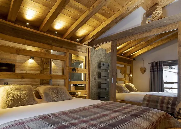 In With Sauna & Hot Tub