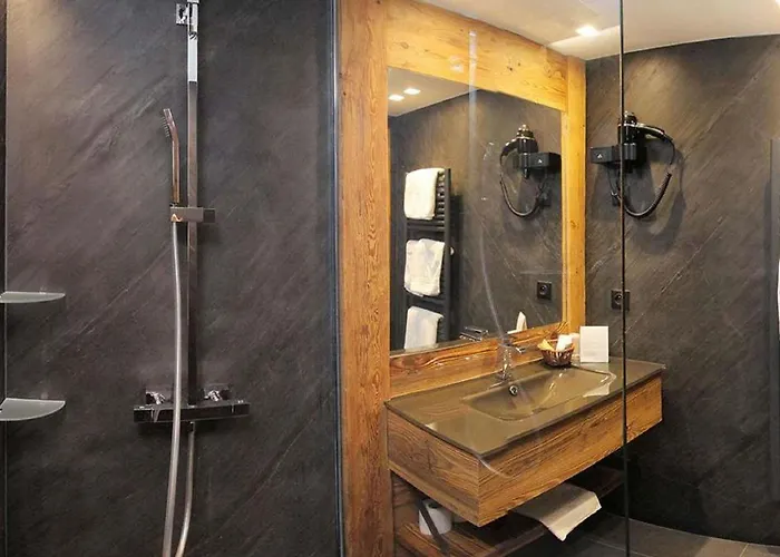 شاليه In With Sauna & Hot Tub